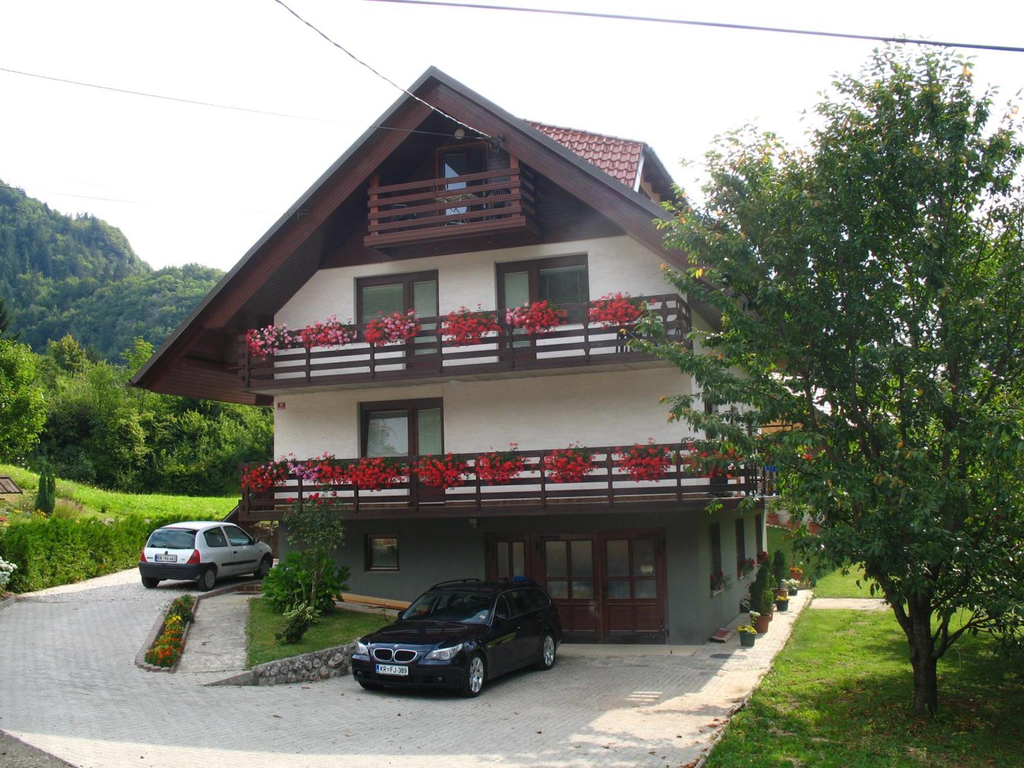 Apartments Zupančič Бохинийска Бела Екстериор снимка